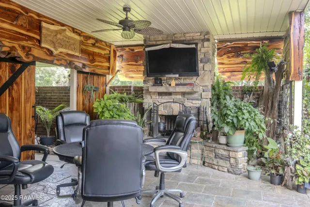 $540,000 | 179 Channing Way, Sunset, LA 70584