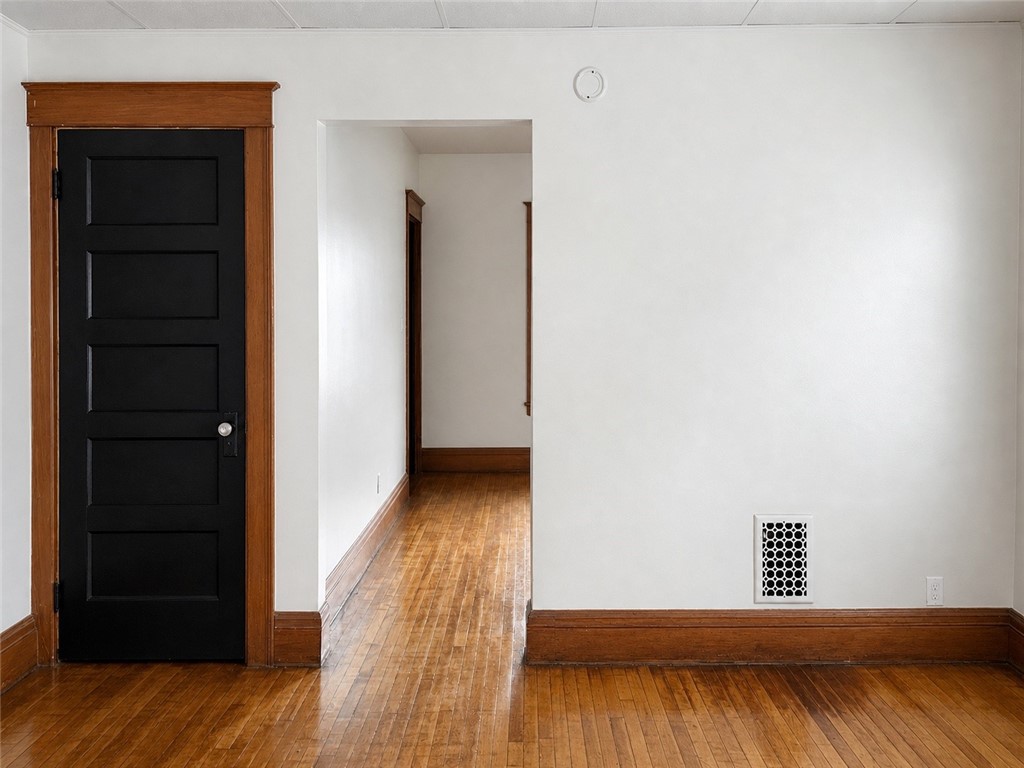 52 Winterroth Street Rochester, NY 14609 - Photo 7 of 16 Gallery Image 7