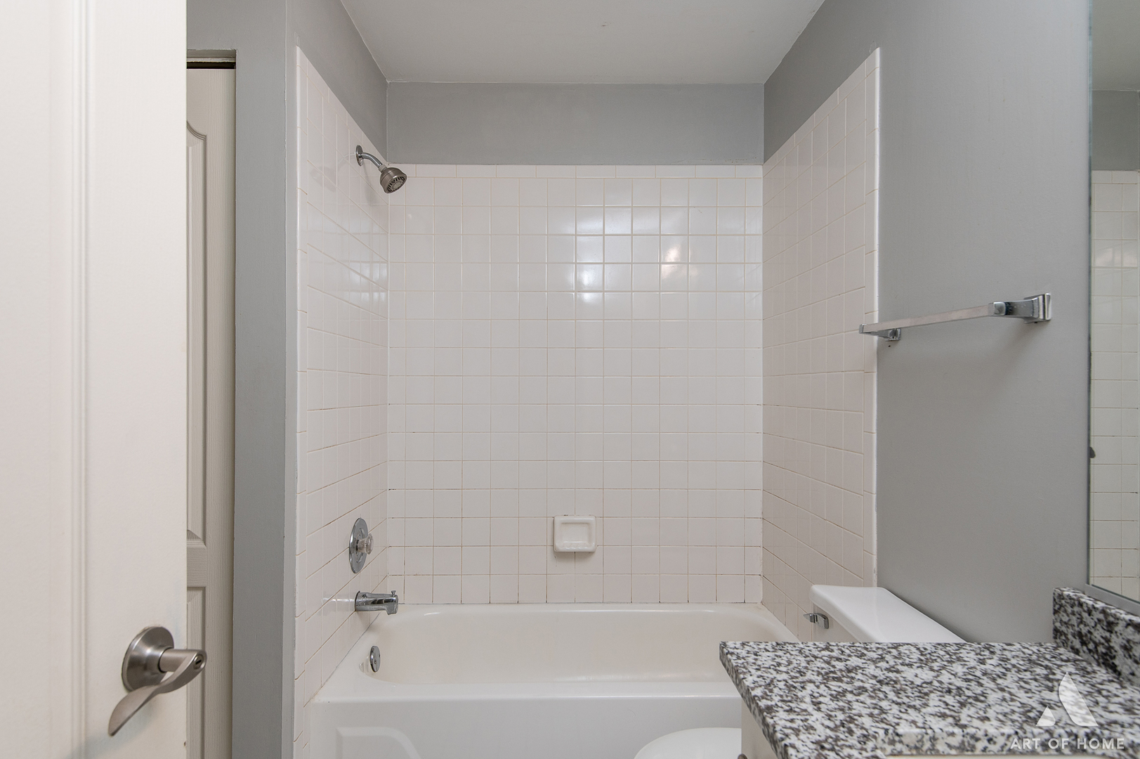 61 Willow Parkway, Unit 61 Buffalo Grove, IL 60089 - Photo 26 of 34 a bathroom with a shower and a toilet