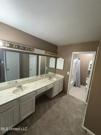 $159,999 | 5125 Old Canton Road, Unit 218, Jackson, MS 39211