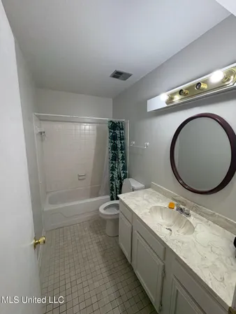 $159,999 | 5125 Old Canton Road, Unit 218, Jackson, MS 39211
