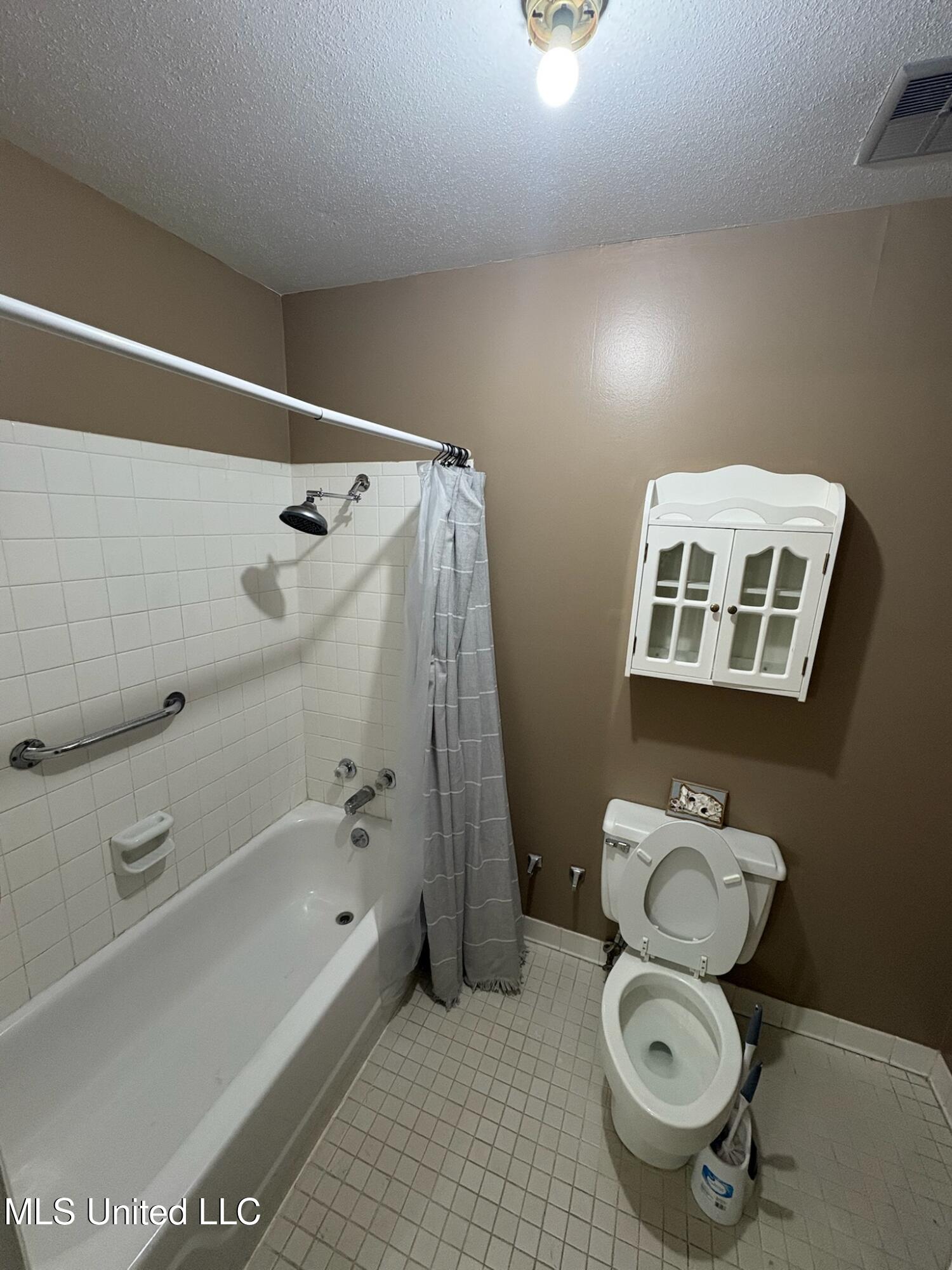 5125 Old Canton Road, Unit 218 Jackson, MS 39211 - Photo 22 of 24 MEa729d9d01a1b45a43efc0244144c408d