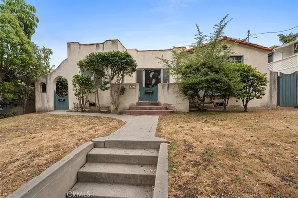 $1,899,900 | 422 West Palm Avenue, El Segundo, CA 90245