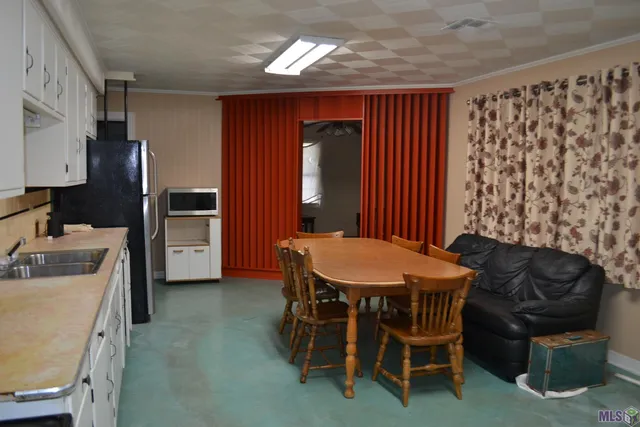 $85,000 | 142 Oakridge Drive, Golden Meadow, LA 70357