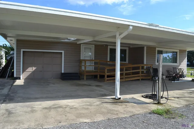 $85,000 | 142 Oakridge Drive, Golden Meadow, LA 70357