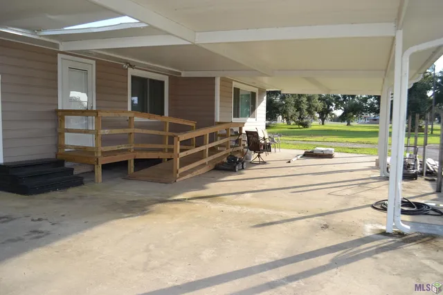 $85,000 | 142 Oakridge Drive, Golden Meadow, LA 70357