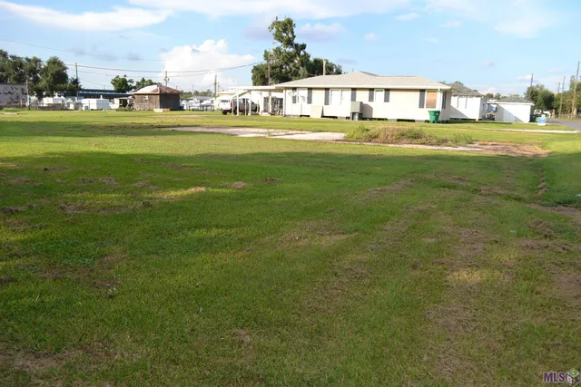 $85,000 | 142 Oakridge Drive, Golden Meadow, LA 70357