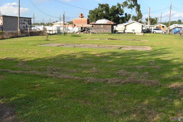 $85,000 | 142 Oakridge Drive, Golden Meadow, LA 70357