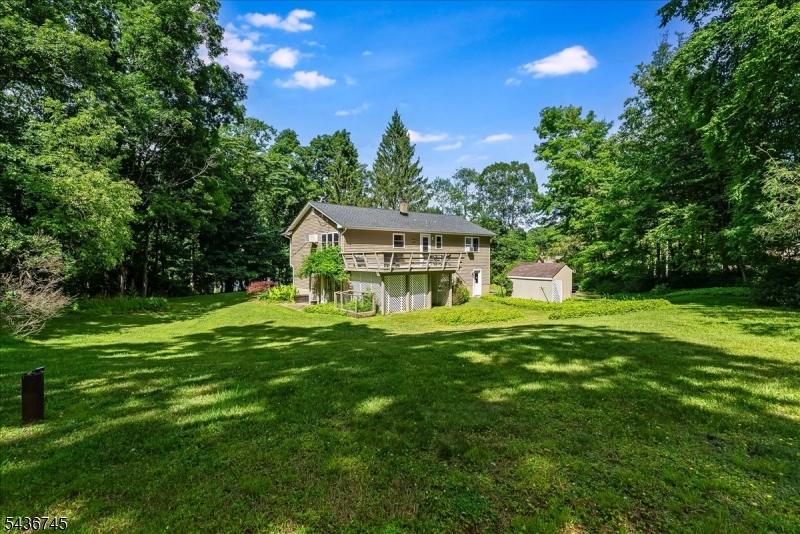 9 Wehrli Road Long Valley, NJ 07853 - Photo 24 of 40