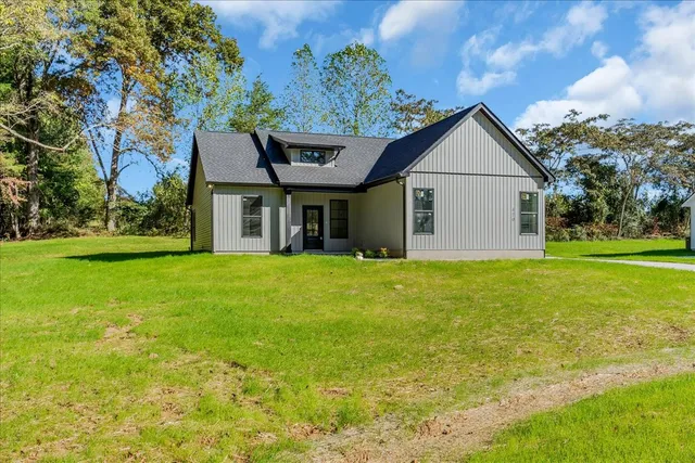 $319,000 | 470 Sherwood Drive, McMinnville, TN 37110