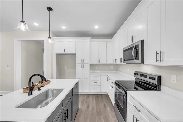 $319,000 | 470 Sherwood Drive, McMinnville, TN 37110