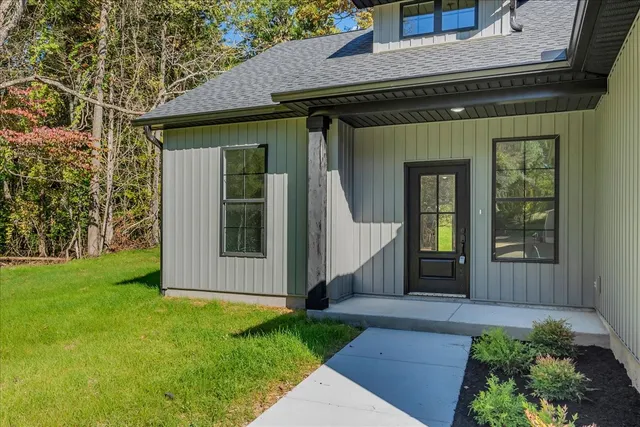 $319,000 | 470 Sherwood Drive, McMinnville, TN 37110