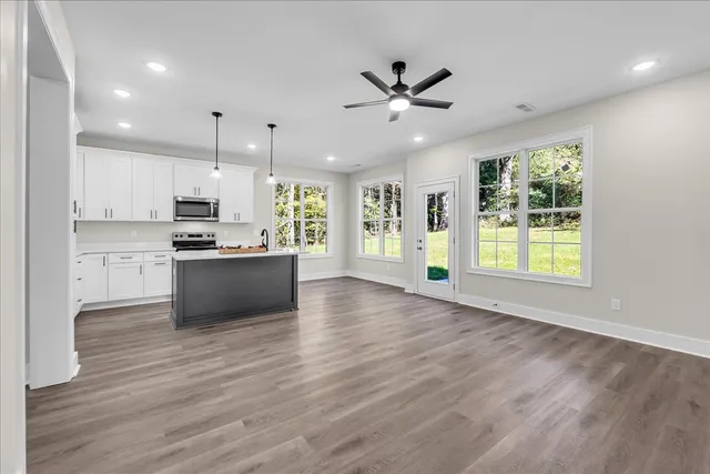 $319,000 | 470 Sherwood Drive, McMinnville, TN 37110