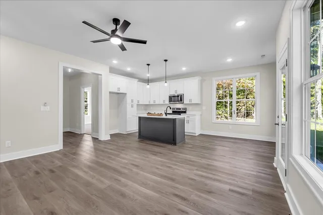 $319,000 | 470 Sherwood Drive, McMinnville, TN 37110