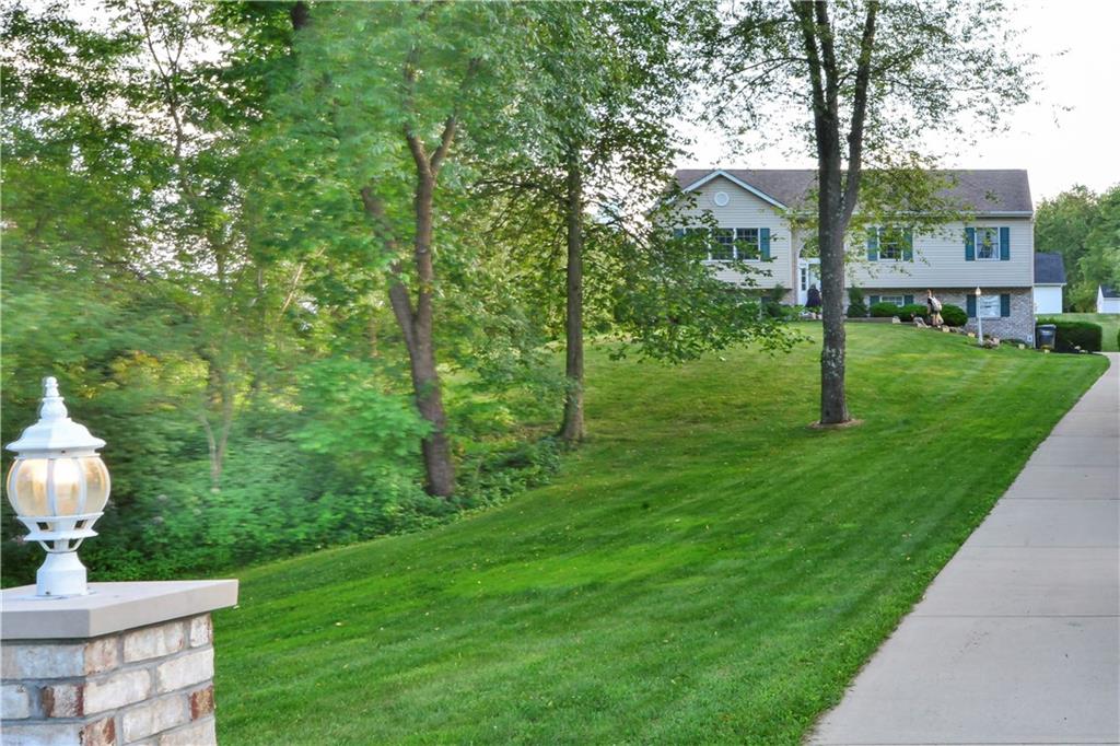 187 Shannon Road Renfrew, PA 16053 - Photo 2 of 25 Front yard