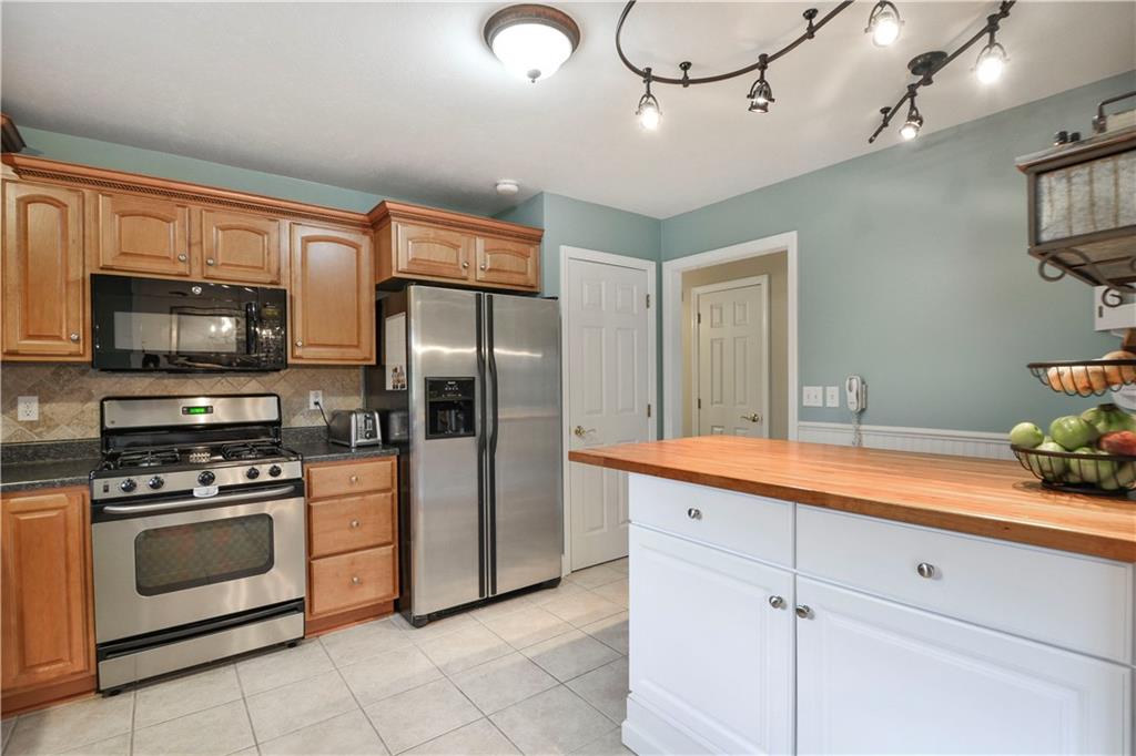 187 Shannon Road Renfrew, PA 16053 - Photo 10 of 25