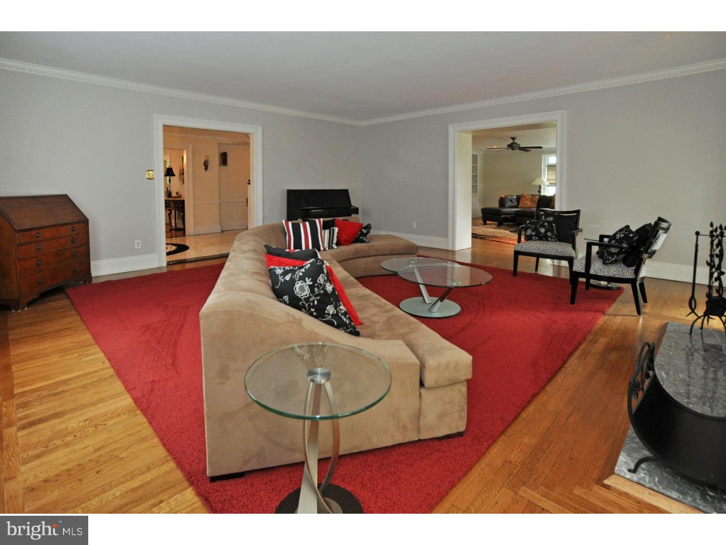 1233 Lenox Road Jenkintown, PA 19046 - Photo 4 of 25 Gallery Image 4