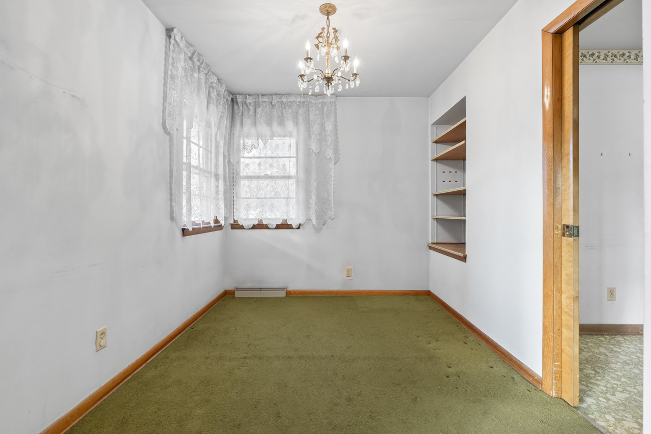 19 Schrum Road Calumet City, IL 60409 - Photo 5 of 29