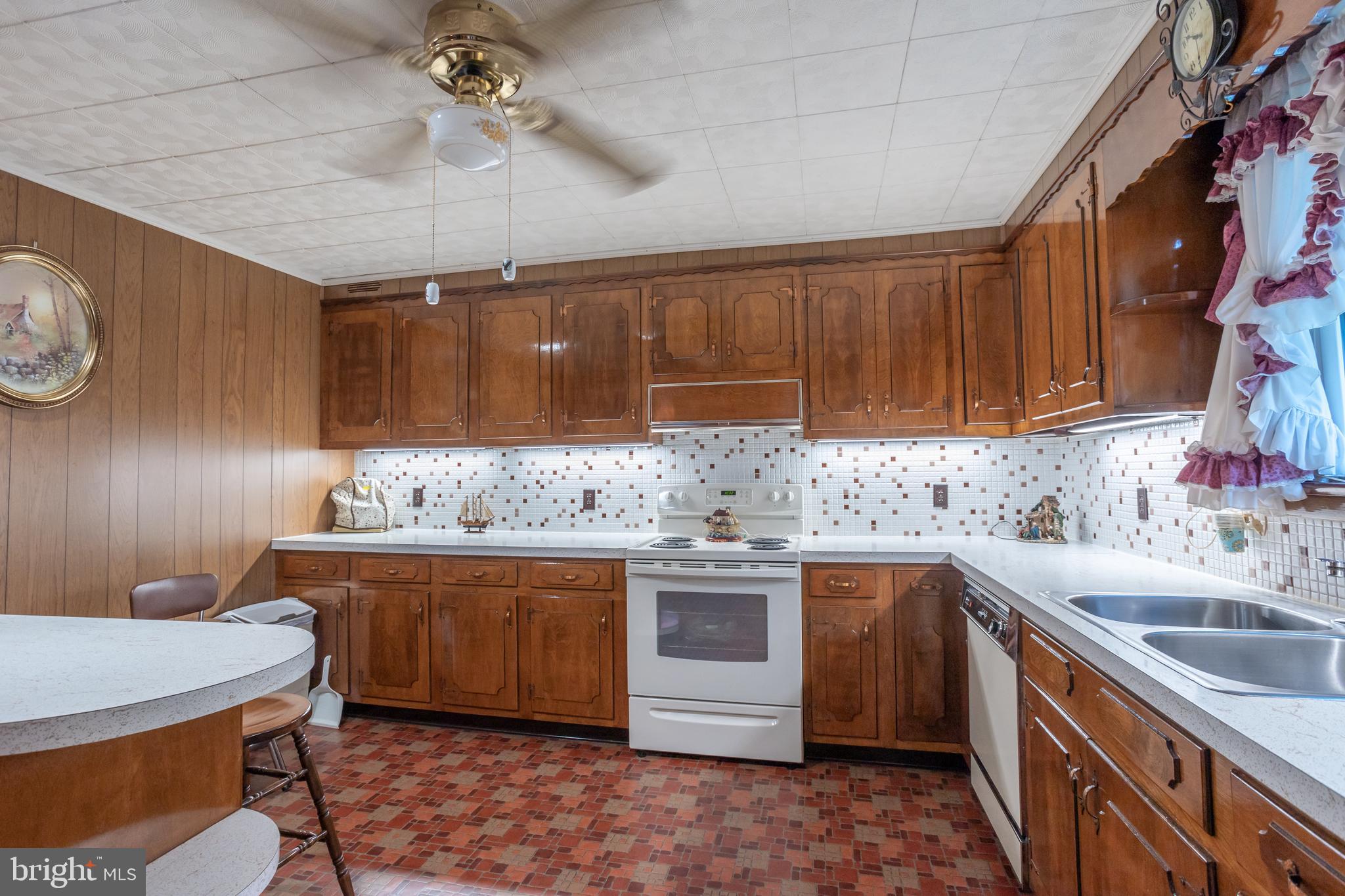 778 Baltimore Street Hanover, PA 17331 - Photo 16 of 52 Gallery Image 16