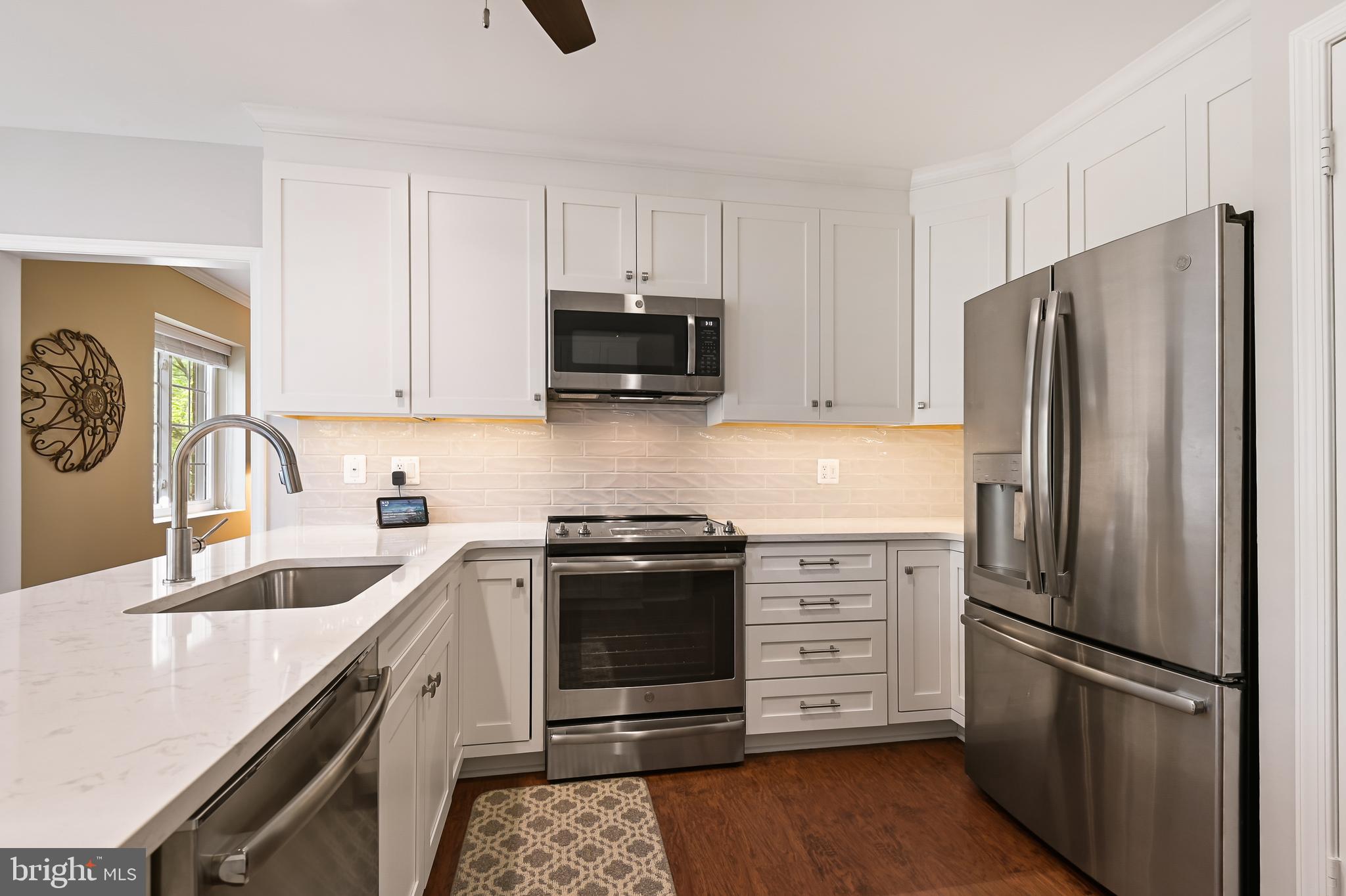 416 Rockfleet Road, Unit 202 Lutherville-Timonium, MD 21093 - Photo 7 of 30 Wow! Beautifully Updated Kitchen