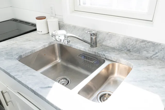 a close view of sink
