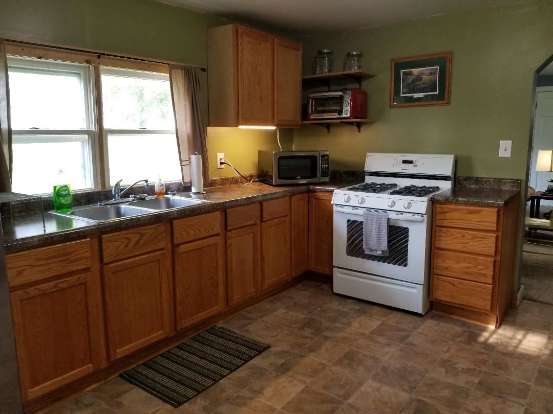3196 Thomas Road Akron, MI 48701 - Photo 2 of 21