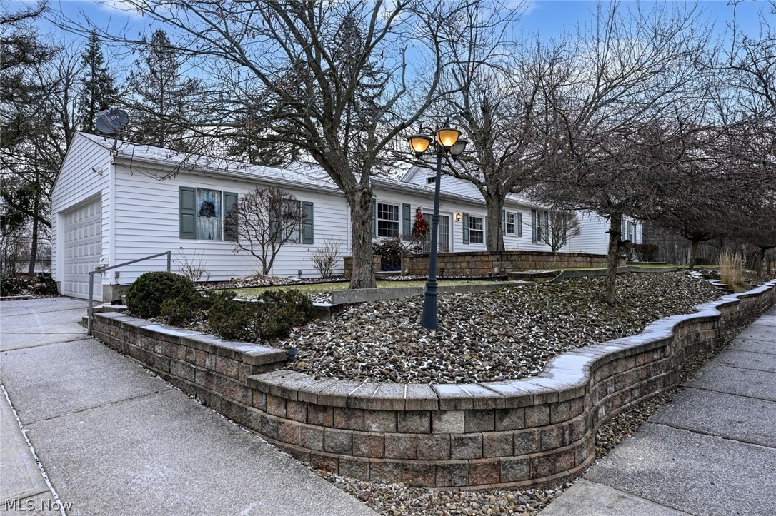 6394 Dunham Road Maple Heights, OH 44137 - Photo 1 of 29
