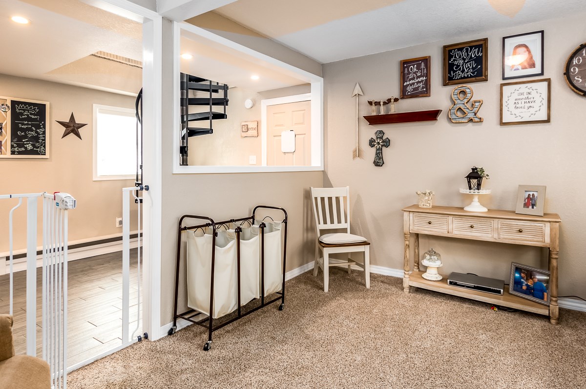 246 West Oak Street Butler, IN 46721 - Photo 11 of 36