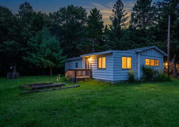 $150,000 | W5878 Wilson Lane, Necedah, WI 54646