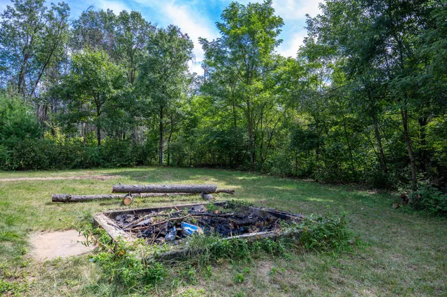 $150,000 | W5878 Wilson Lane, Necedah, WI 54646