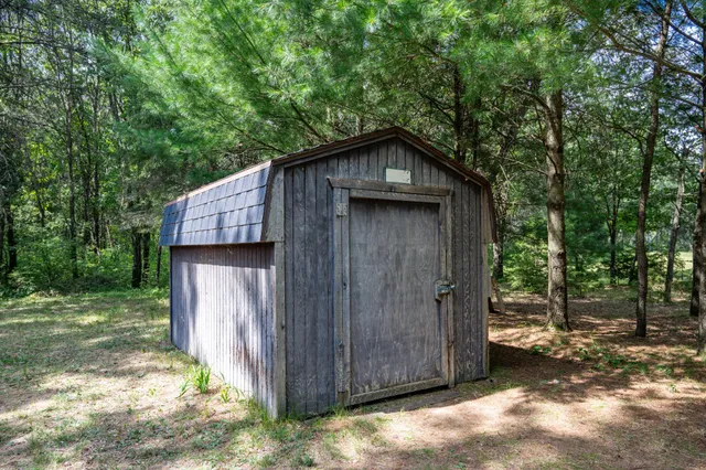 $150,000 | W5878 Wilson Lane, Necedah, WI 54646