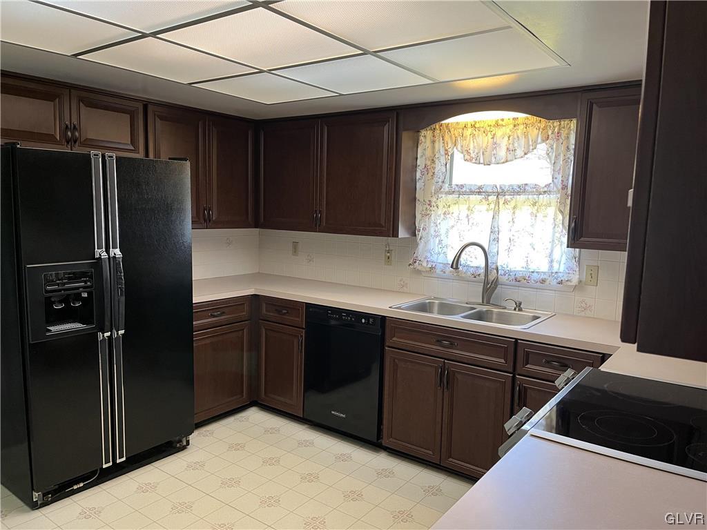 5008 Egypt Road Coplay, PA 18037 - Photo 9 of 46 Gallery Image 9