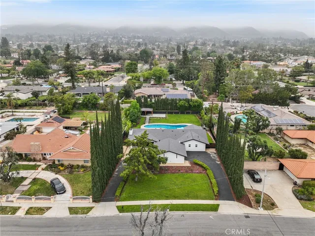 $1,550,000 | 211 Deborah Court, Upland, CA 91784