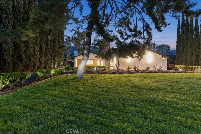 $1,550,000 | 211 Deborah Court, Upland, CA 91784