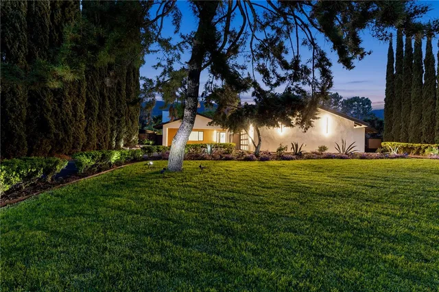 $1,550,000 | 211 Deborah Court, Upland, CA 91784