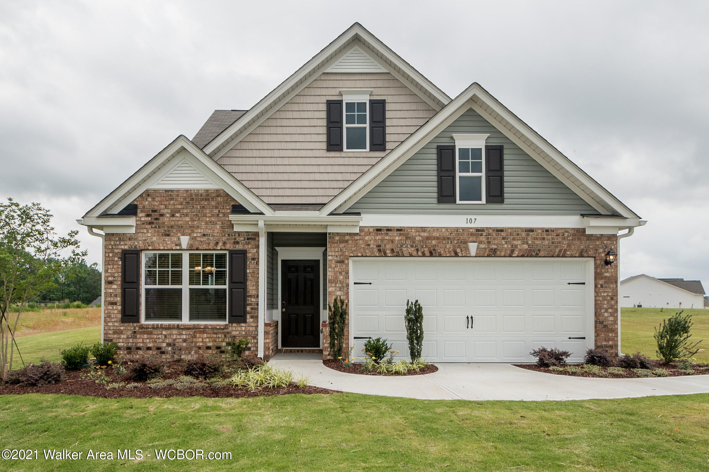 318 Shepherds Loop Jasper, AL 35504 - Photo 2 of 30 Gallery Image 2