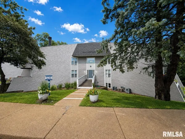 $60,527 | 2630 West Willowlake Drive, Unit 511, Peoria, IL 61614