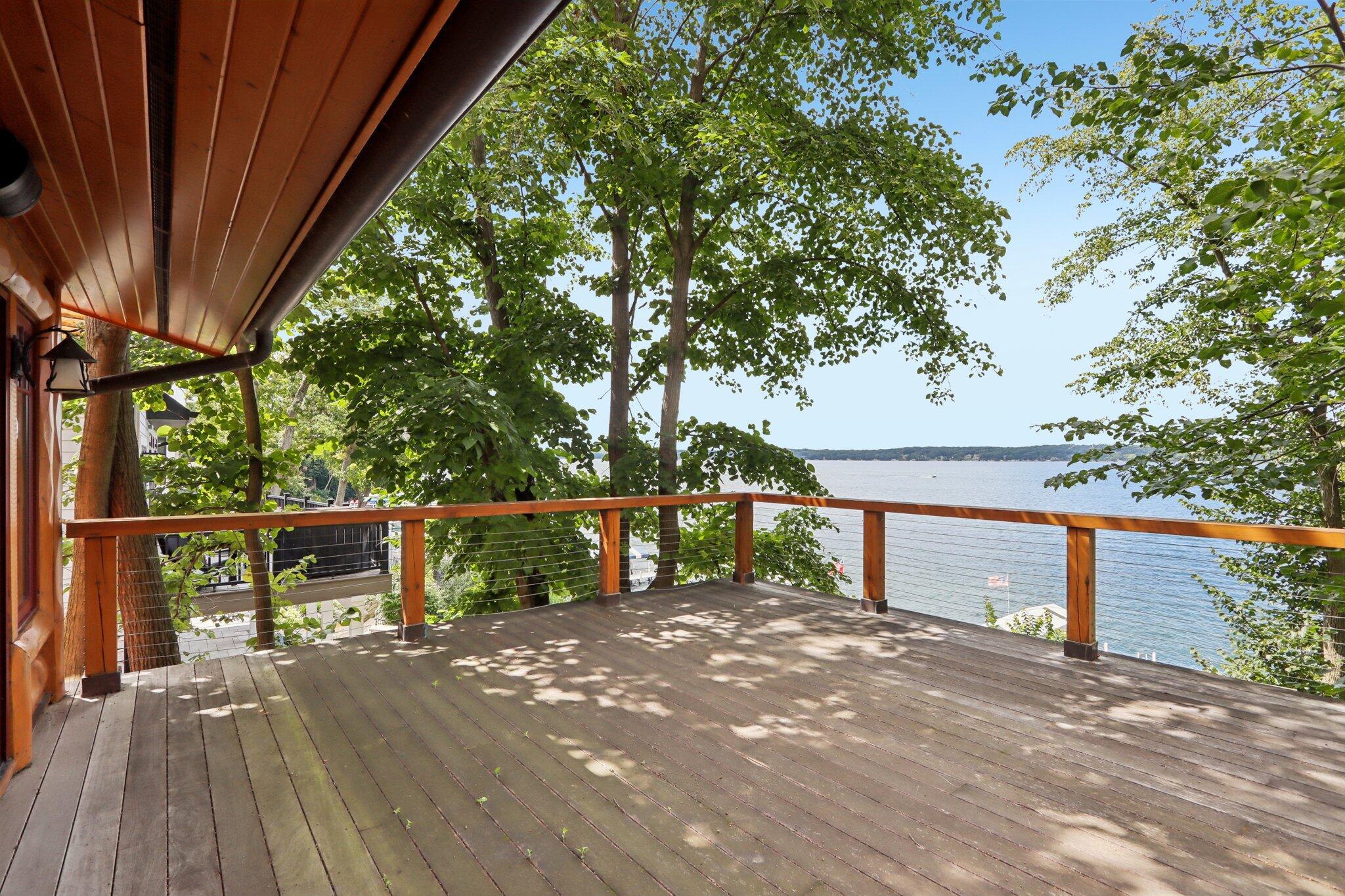 N1933 Bluff Lane, Unit PIER 653 Linn, WI 53147 - Photo 6 of 82 Front Seat To The Fireworks