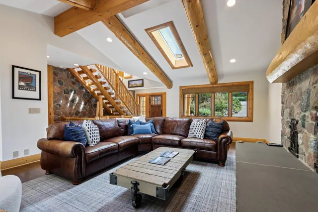 $5,630,000 | N1933 Bluff Lane, Unit PIER 653, Linn, WI 53147