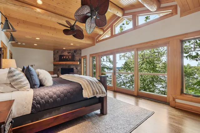 $5,630,000 | N1933 Bluff Lane, Unit PIER 653, Linn, WI 53147