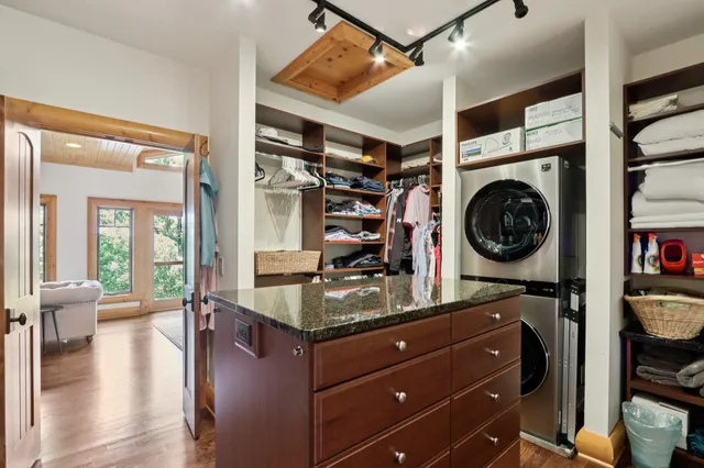 $5,630,000 | N1933 Bluff Lane, Unit PIER 653, Linn, WI 53147