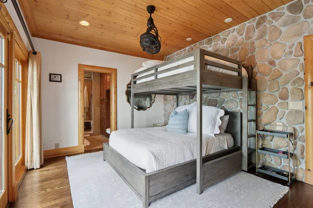 $5,630,000 | N1933 Bluff Lane, Unit PIER 653, Linn, WI 53147