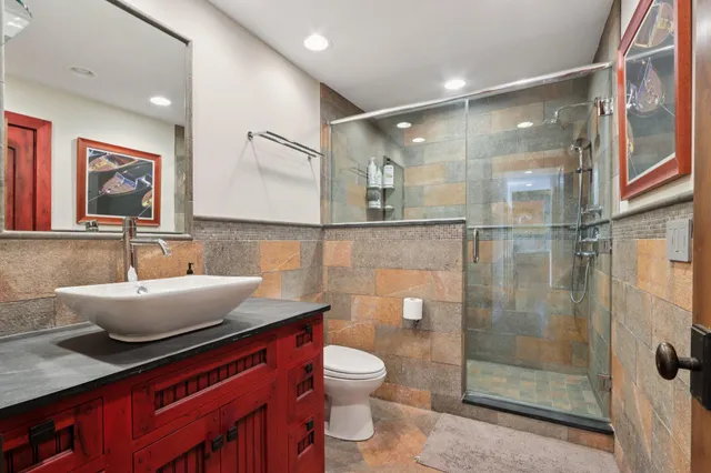 $5,630,000 | N1933 Bluff Lane, Unit PIER 653, Linn, WI 53147