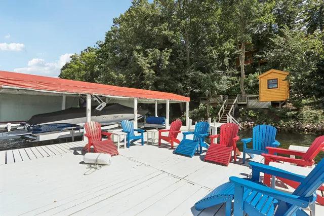 $5,630,000 | N1933 Bluff Lane, Unit PIER 653, Linn, WI 53147