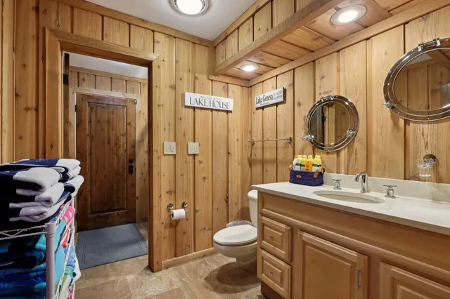 $5,630,000 | N1933 Bluff Lane, Unit PIER 653, Linn, WI 53147