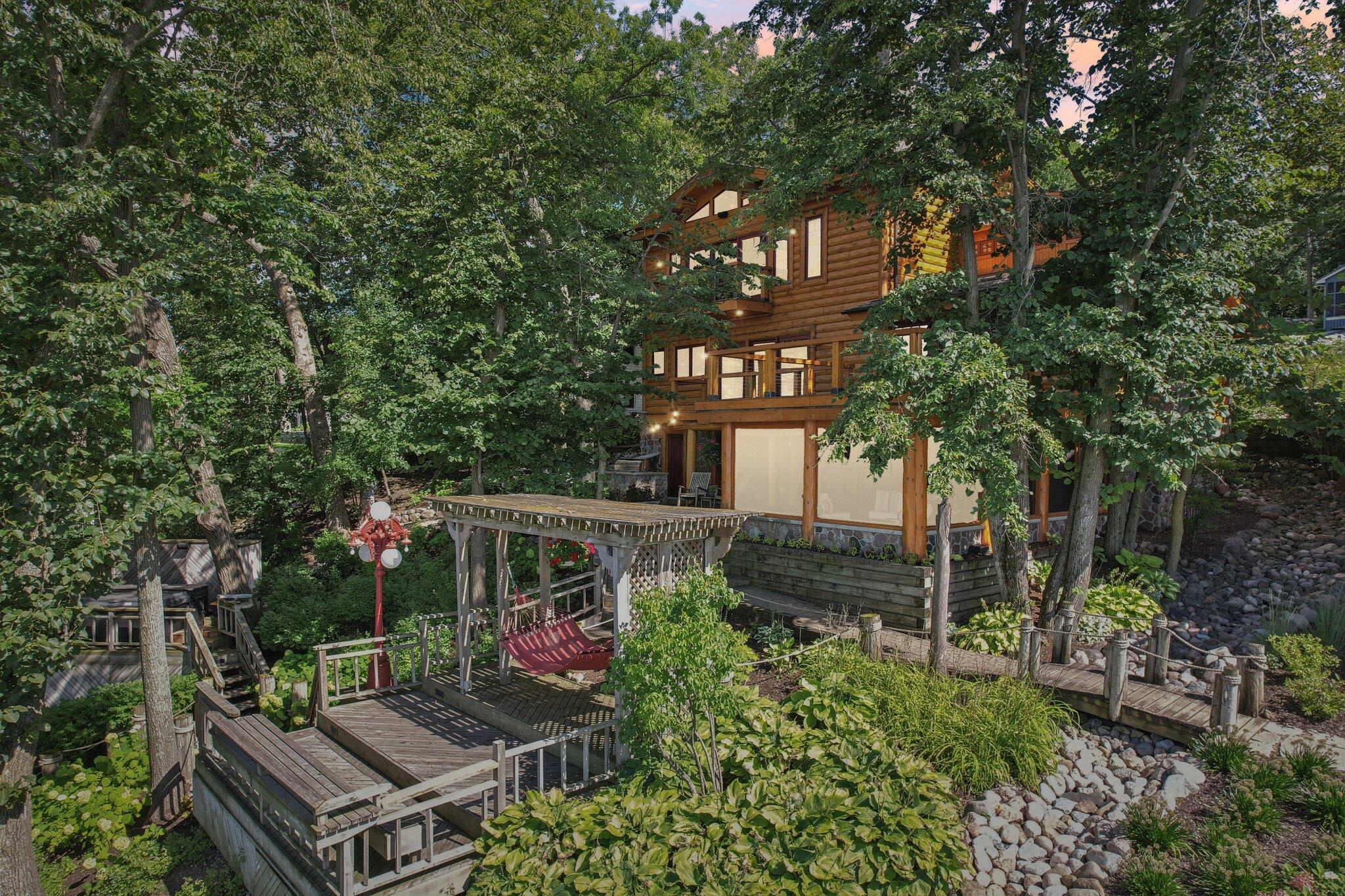 N1933 Bluff Lane, Unit PIER 653 Linn, WI 53147 - Photo 65 of 82 Sunset