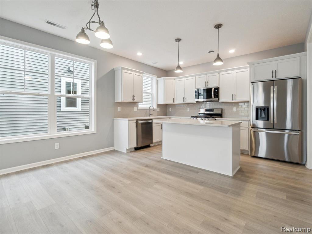 1705 Ashfield Street Howell, MI 48855 - Photo 23 of 54