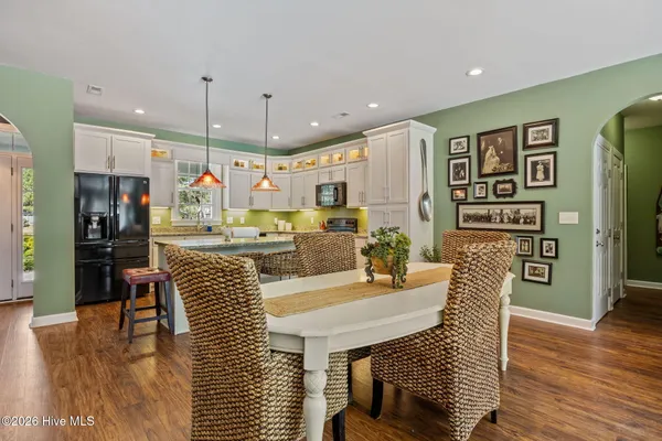 $685,000 | 641 Edgewood Avenue, Newport, NC 28570