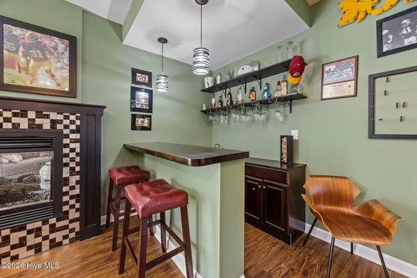 $685,000 | 641 Edgewood Avenue, Newport, NC 28570