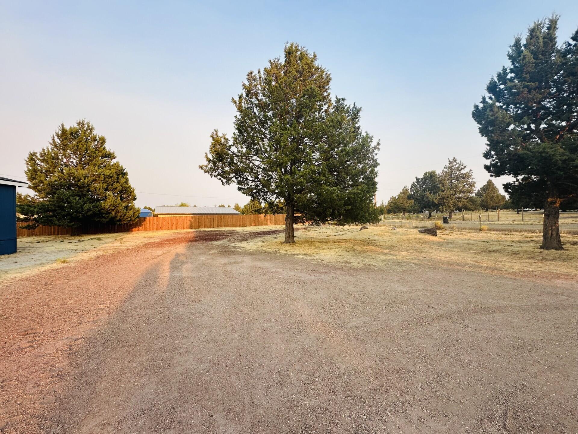 12975 Southwest Wheat Grass Road Terrebonne, OR 97760 - Photo 31 of 31 Exterior 13
